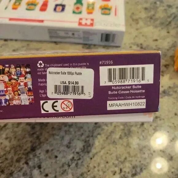 Master Pieces Seasons Greetings Nutcrackers 1000 pc Jigsaw Puzzle - Picture 4 of 7